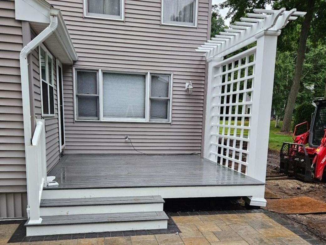 Bahler-Brothers-Deck-Arbor-Installation