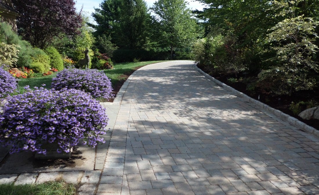 9 Expert Tips On Using Polymeric Sand